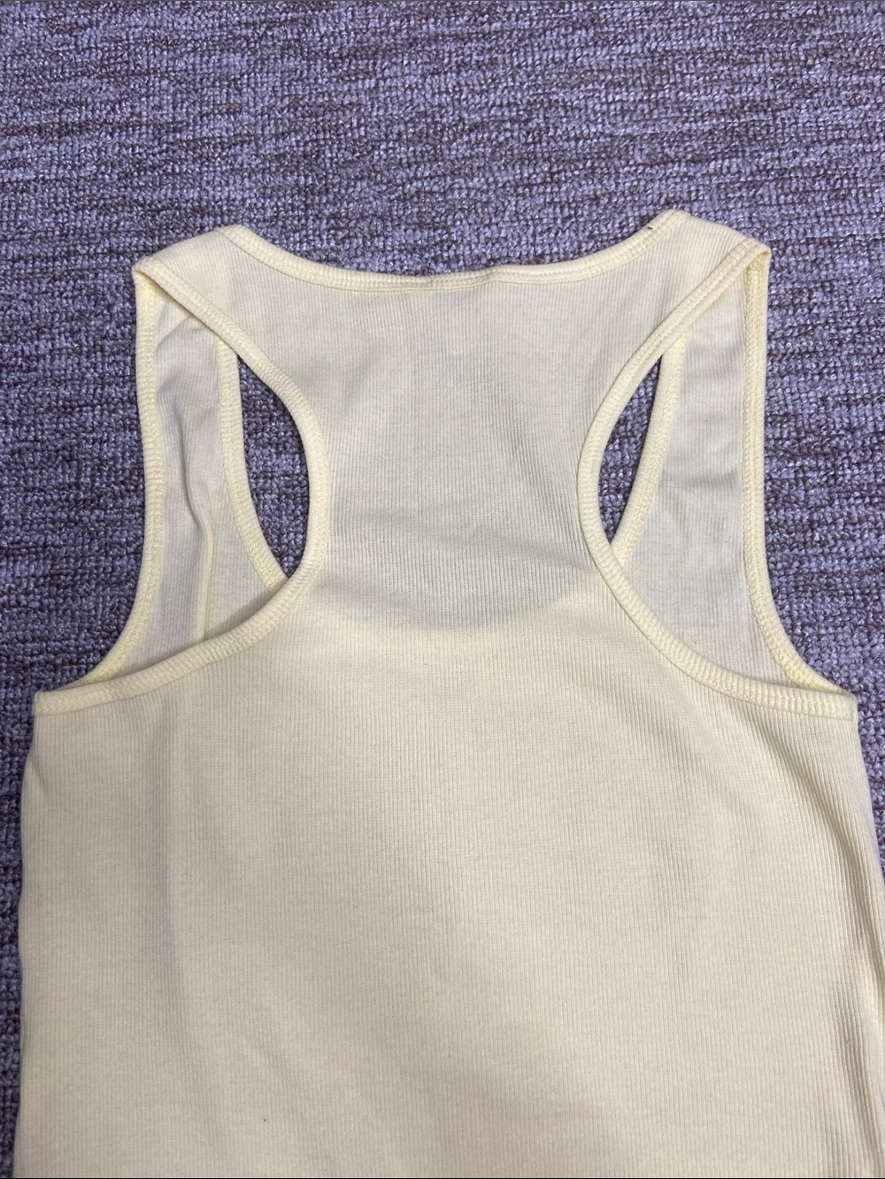 GUESS Y2K 2000s Yellow Rhinestone Logo Racerback Tank - Picture 6 of 7